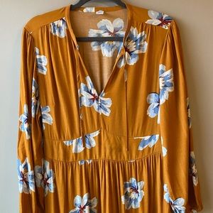 Old Navy long sleeve midi dress